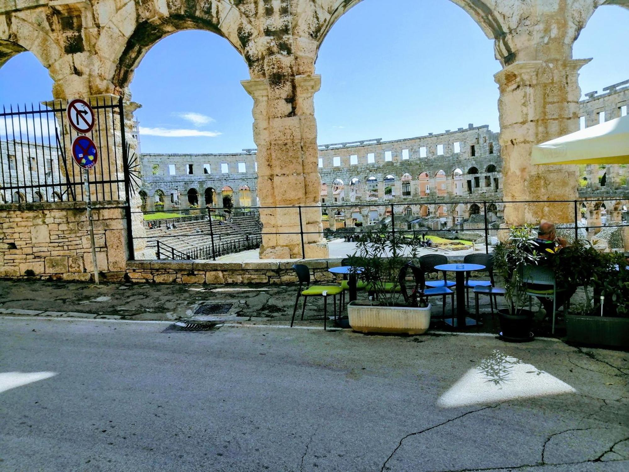 G1 Pula Center Colosseum Apartment Kültér fotó